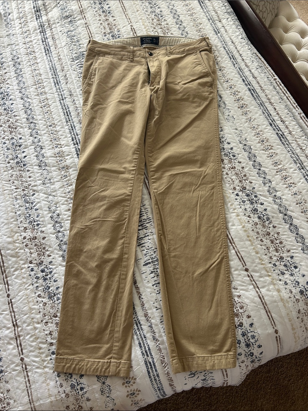 Abercrombie & Fitch Men's Tan Chinos